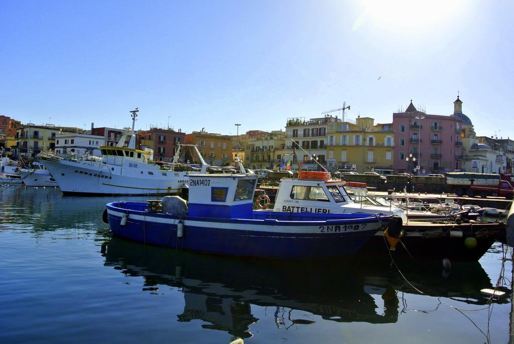 Hotel Casafort Pozzuoli Luaran gambar