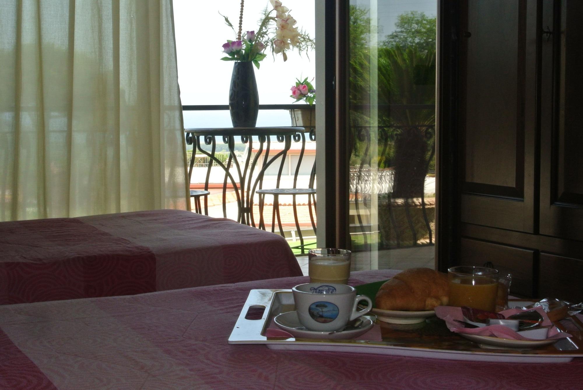 Hotel Casafort Pozzuoli Luaran gambar