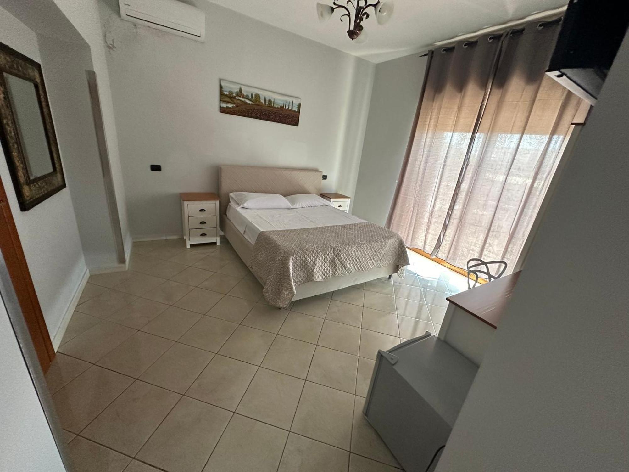 Hotel Casafort Pozzuoli Luaran gambar